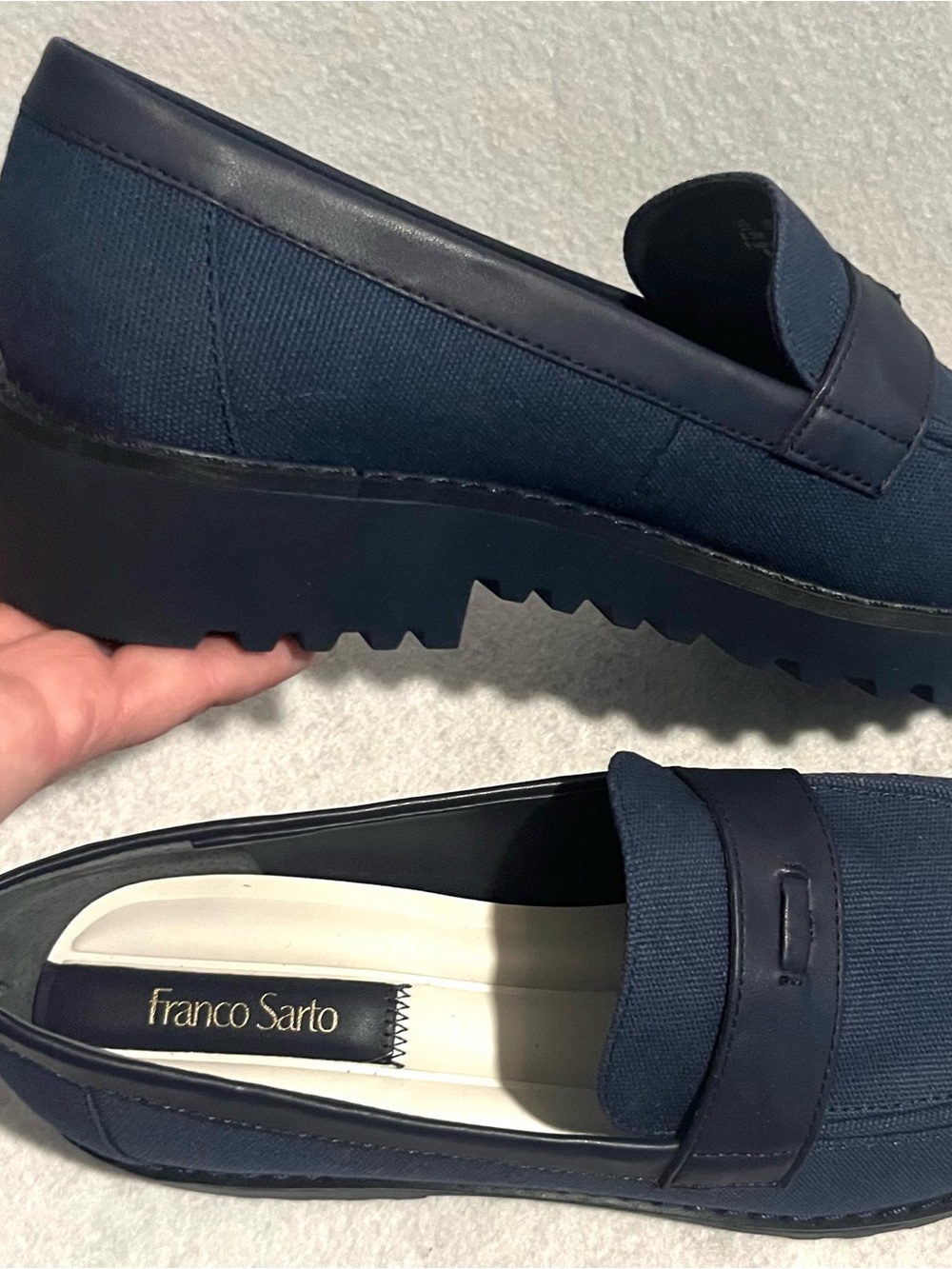 Franco Sarto Women's 8.5M Navy Platform Lug Sole Carolynn Penny Loafers -ALTERED